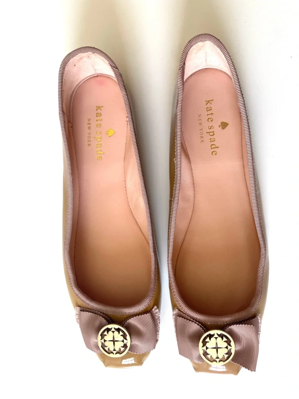 kate spade classic gorgeous